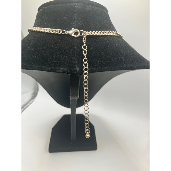 Fishnet Stockings Large Beads Wrapped with Rhinestones & Chain Twisted Necklace! - Picture 6 of 8